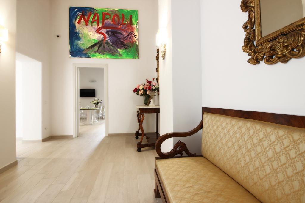 Palazzo D'Auria Aparthotel ナポリ エクステリア 写真